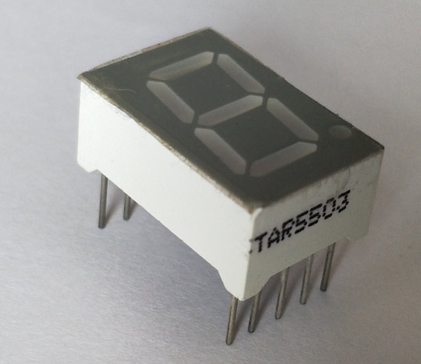 7 Segment Display Pinout Specifications Working Types And Datasheet 0564