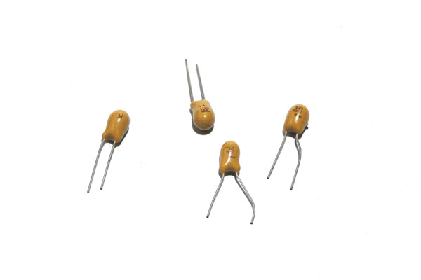 Tantalum and Niobium capacitors