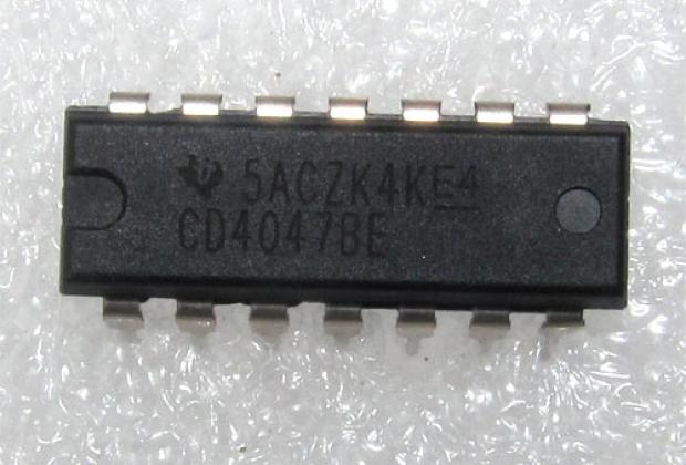 IC 4047: CMOS Low Power Monostable/Astable Multi-vibrator