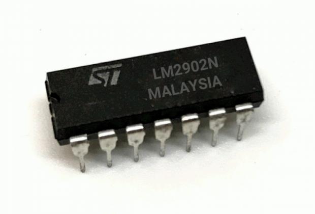 LM2902 Op-Amp