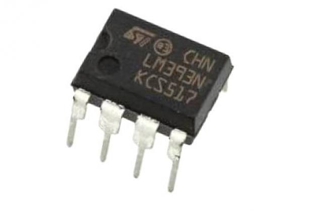 LM393 - Low Offset Voltage Dual Comparator IC