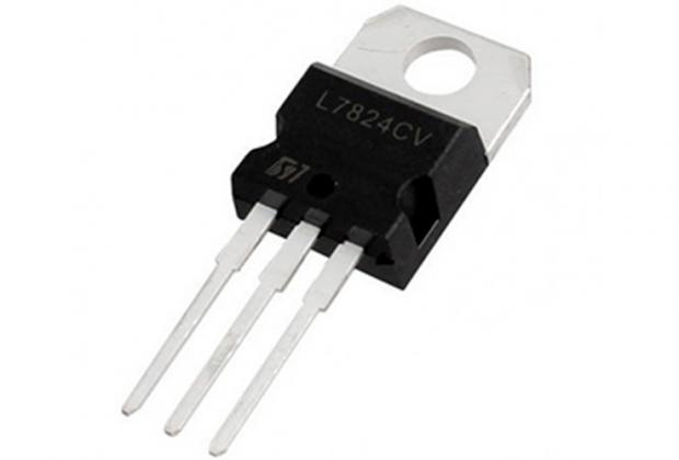 LM7824 Voltage Regulator