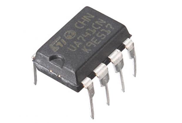 CA 741 = uA741 = LM741 Operationsverstärker Op-Amp analog IC SCHALTKREIS #CF61 CA 741 = uA741 = LM741 Operationsverstärker Op-Amp analog IC SCHALTKREIS #CF61