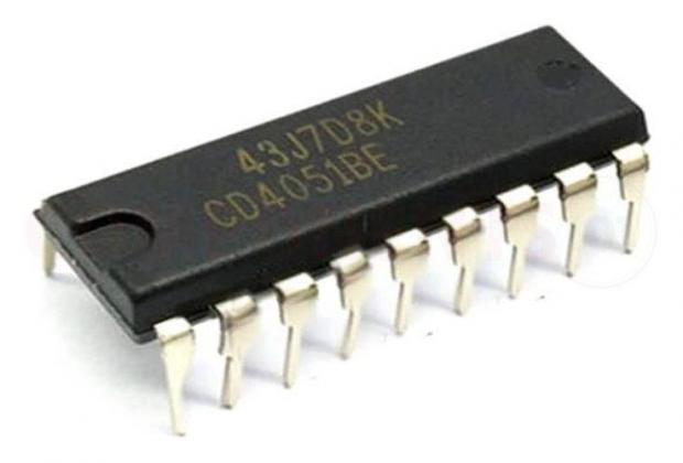 CD4051 Analog Multiplexer/Demultiplexer
