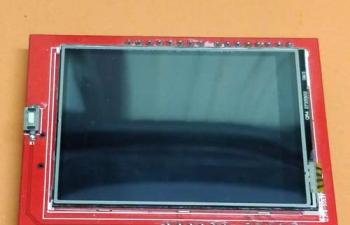 2.4” TFT LCD Module