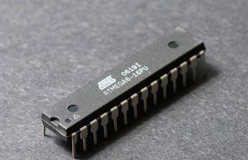 ATMega8 Microcontroller