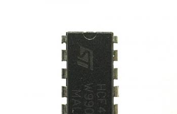 CD4042 - Quad Flip-Flop IC