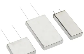 Knowles Cornell Dubilier CLS Flatpack™ Capacitors